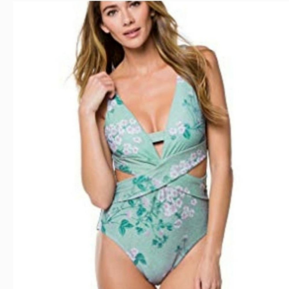 BECCA by Becca virtue Serene Printed Metallic One Piece Swimsuit